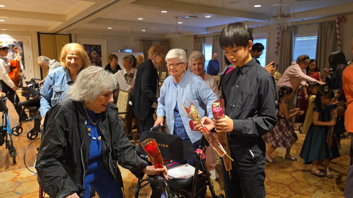 Aston Gardens at Parkland Commons Christmas Concert