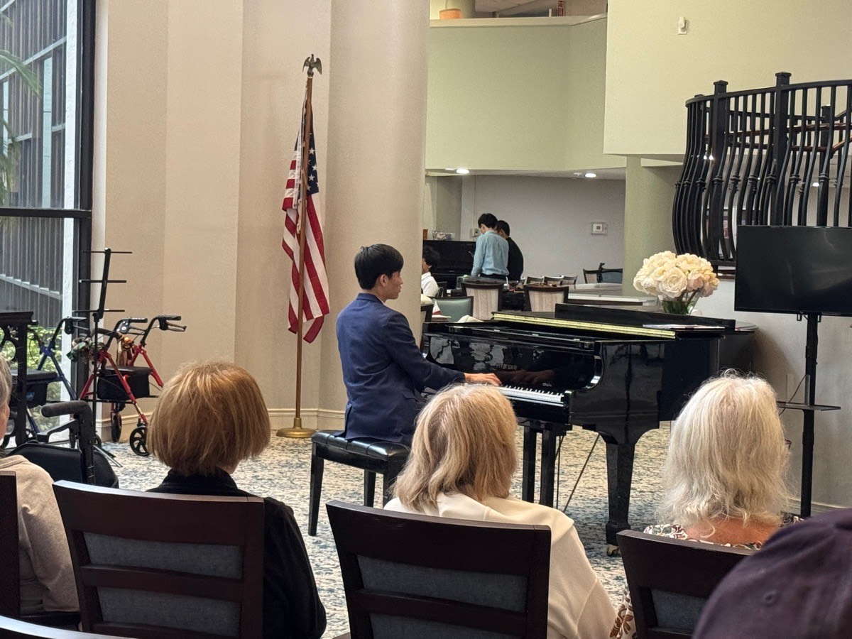 Brookdale Palm Beach Gardens Concert