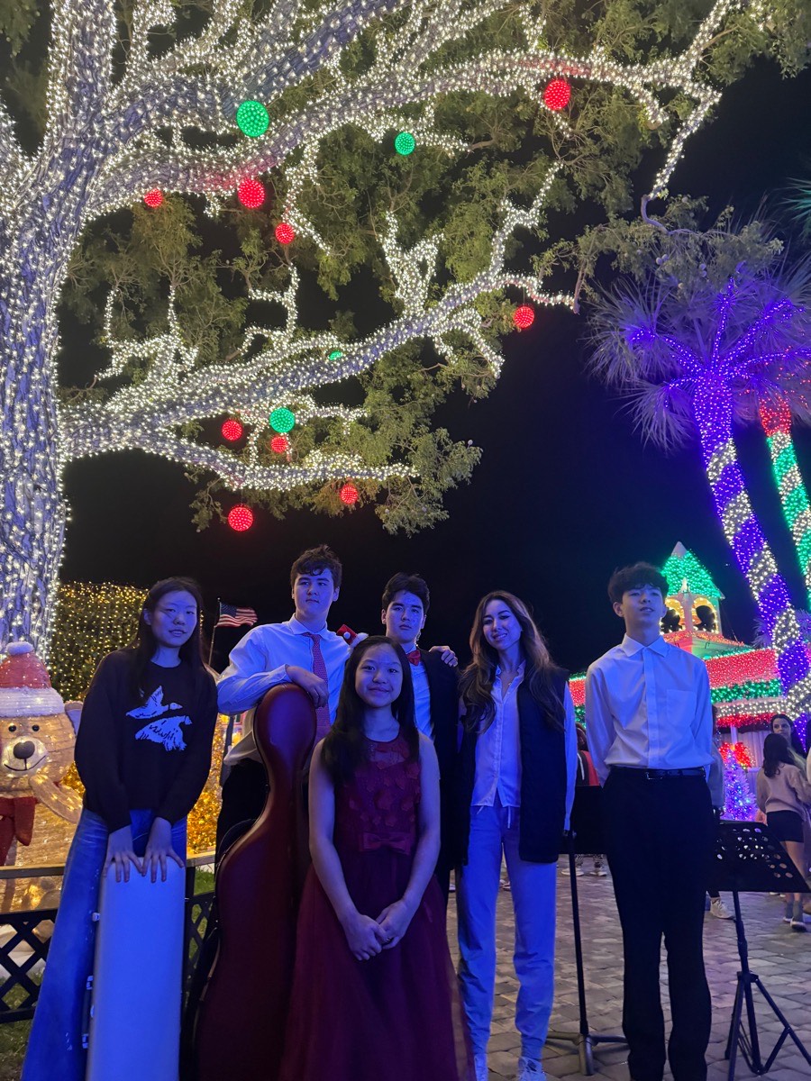 Community Christmas Lights Performance